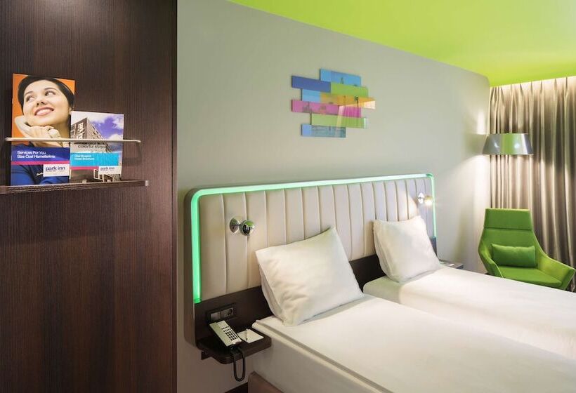 اتاق سوپریور با چشم‌انداز دریا, Park Inn By Radisson Izmir