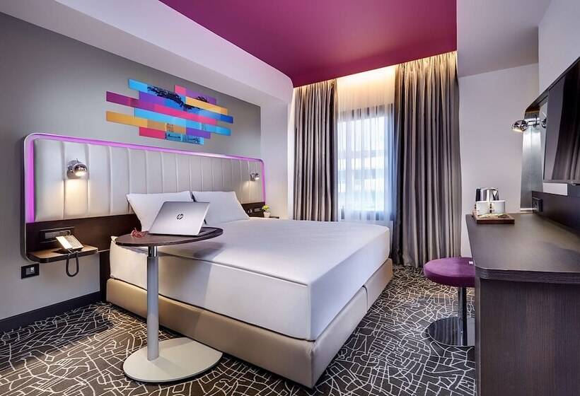 سوییت با چشم‌انداز دریا, Park Inn By Radisson Izmir