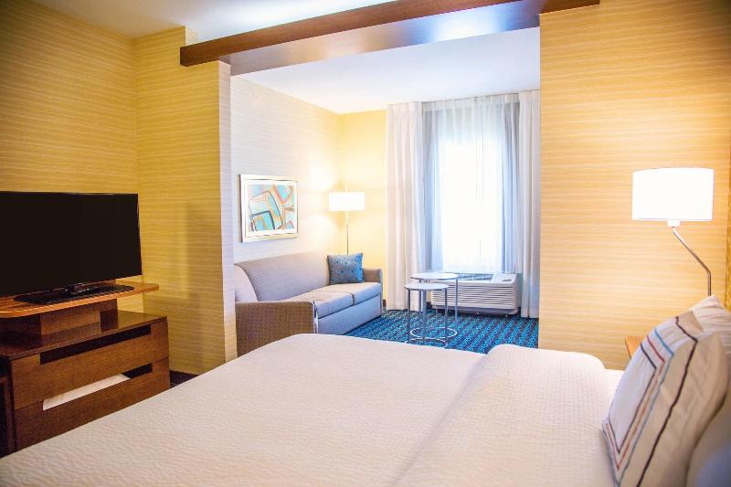 سوئیت با تخت بزرگ, Fairfield Inn & Suites By Marriott Pocatello