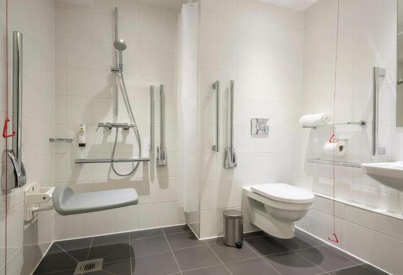 اتاق استاندارد برای معلولان, Point A Hotel Glasgow