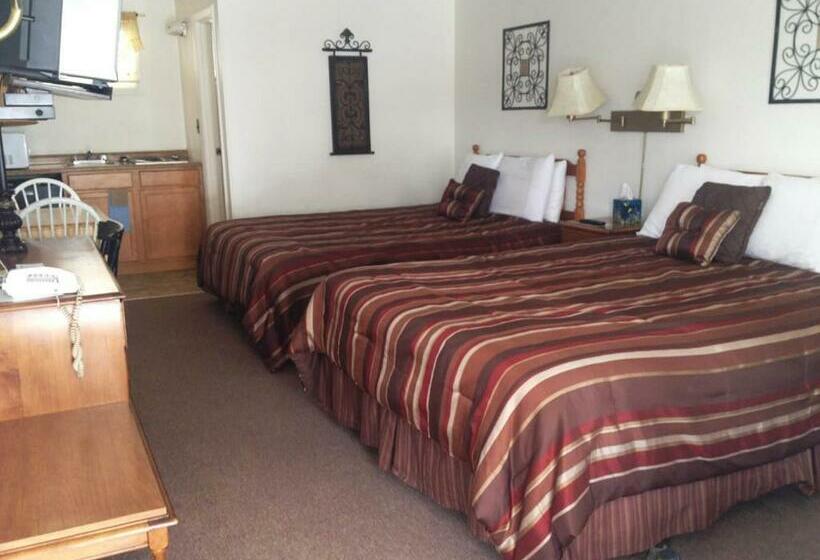 חדר סטנדרט שתי מיטות זוגיות, Sandpiper Beachfront Motel