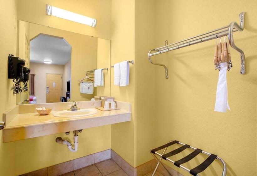 Номер Стандарт, OYO Hotel Valley View TX, I-35
