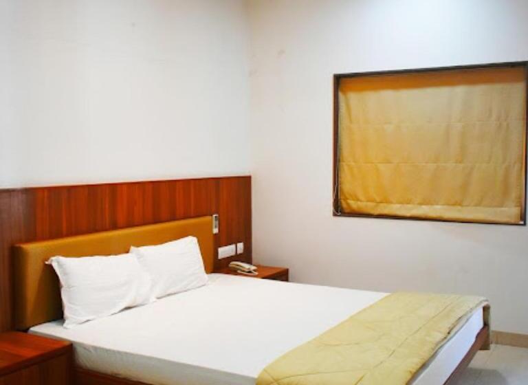 Номер Deluxe, Anjali Palace Bhuj