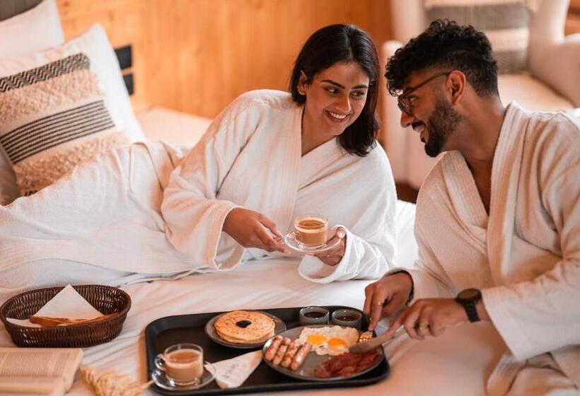 Quarto Estandar Cama King, Olgah Manali