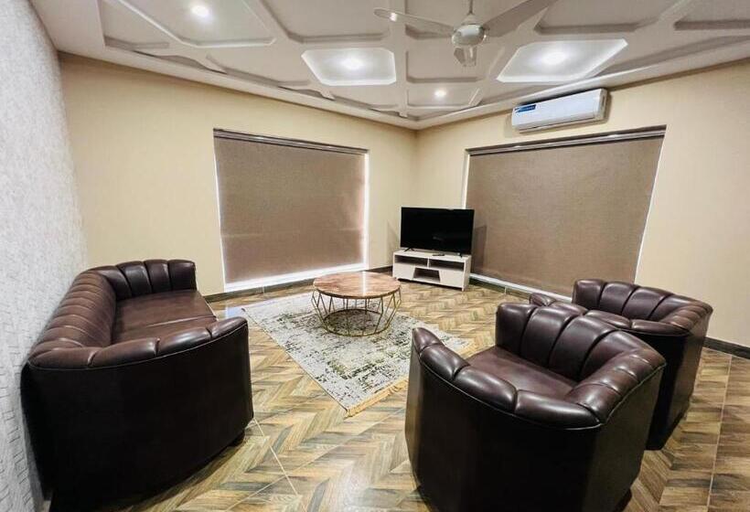 اتاق خانوادگی, Rehman Luxury Rooms And Apartments