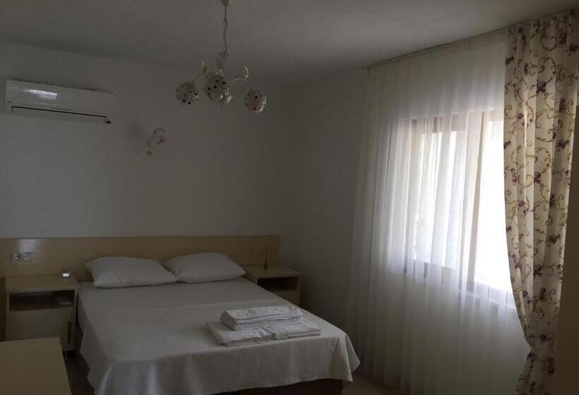 발코니가 있는 스위트, Kaymak Tepesi Tatil Evi