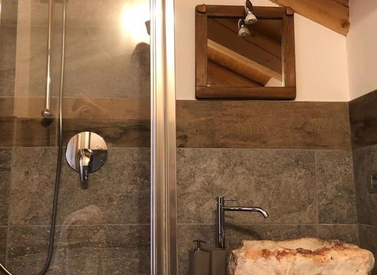 اتاق لوکس, Mi Casa Tu Casa