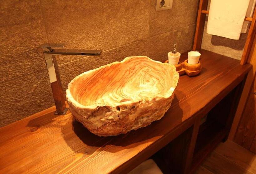 اتاق لوکس, Mi Casa Tu Casa