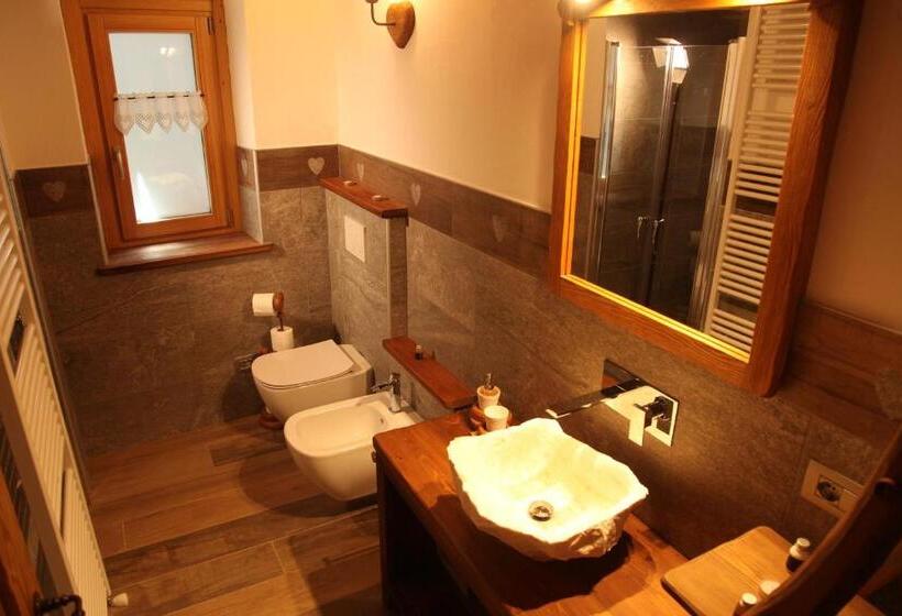 اتاق سوپریور, Mi Casa Tu Casa