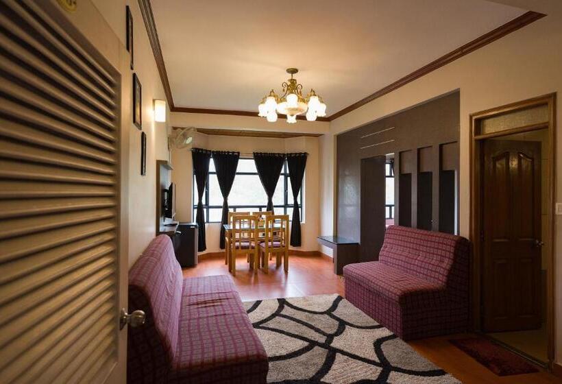 Superior Rum, Munnar Castle