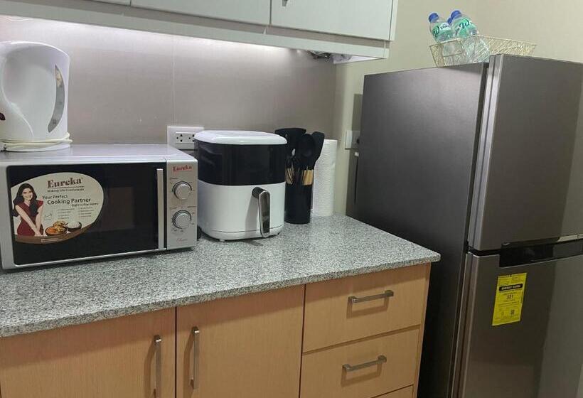 침실 2개 디럭스 아파트, Executive Luxury 2br Condo Unit In Mckinley Hill Bgc Taguig