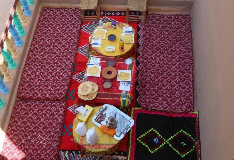 اتاق چهار تخته با دستشویی مشترک, Gite Gougadir Imoughlad
