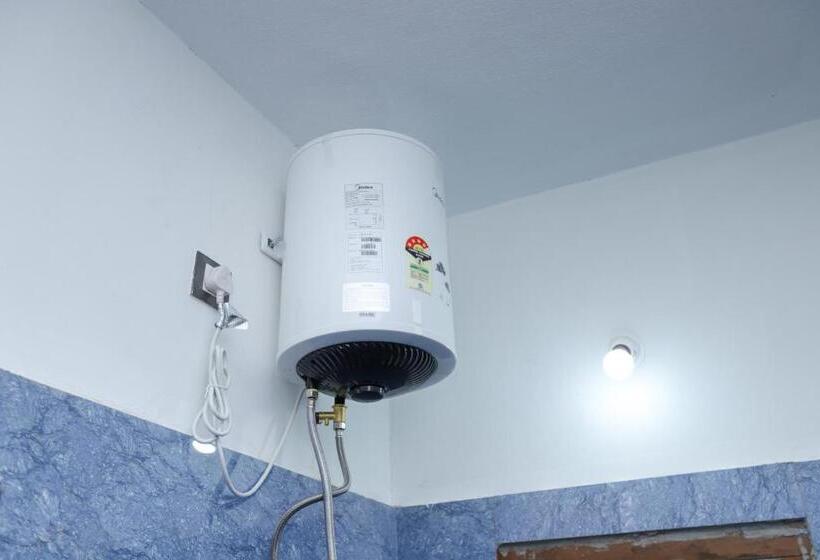 Quarto Triplo Superior, La Piscine Farm House