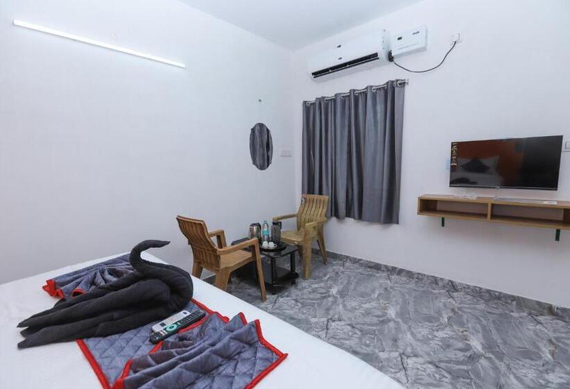 Quarto Triplo Superior, La Piscine Farm House
