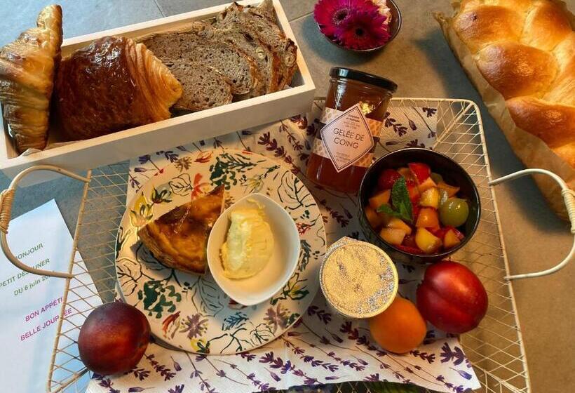 Номер Стандарт Вид на Сад, Couette Et Café L Agence