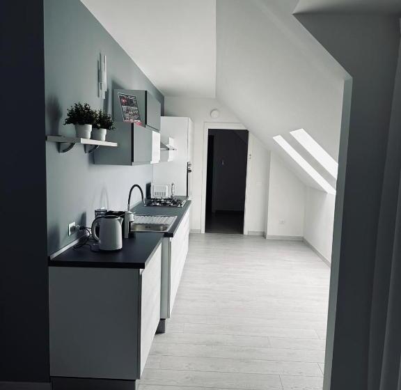 اتاق استاندارد چهار تخته, B&b Civico 79