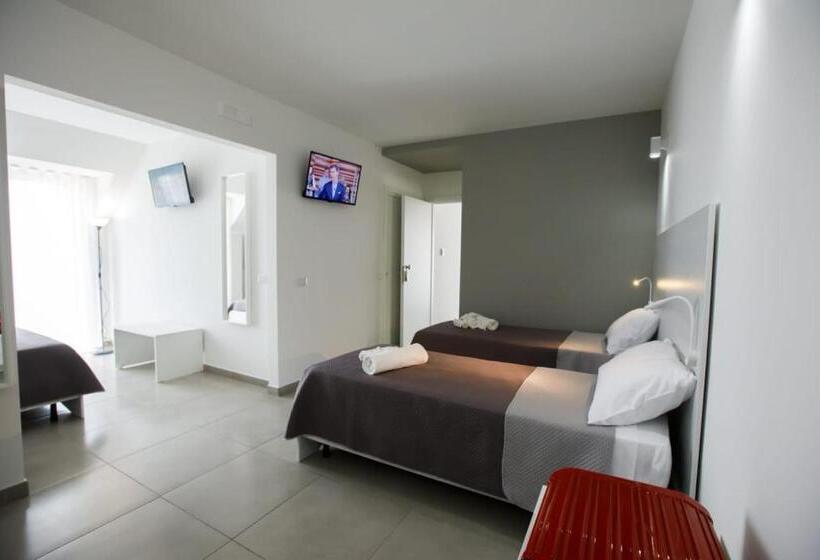 اتاق استاندارد چهار تخته, B&b Civico 79