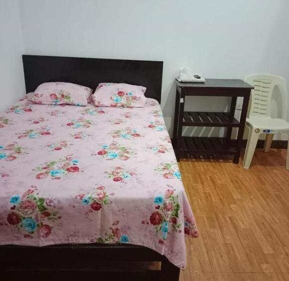 Номер Стандарт, Hospedaje Espaladium