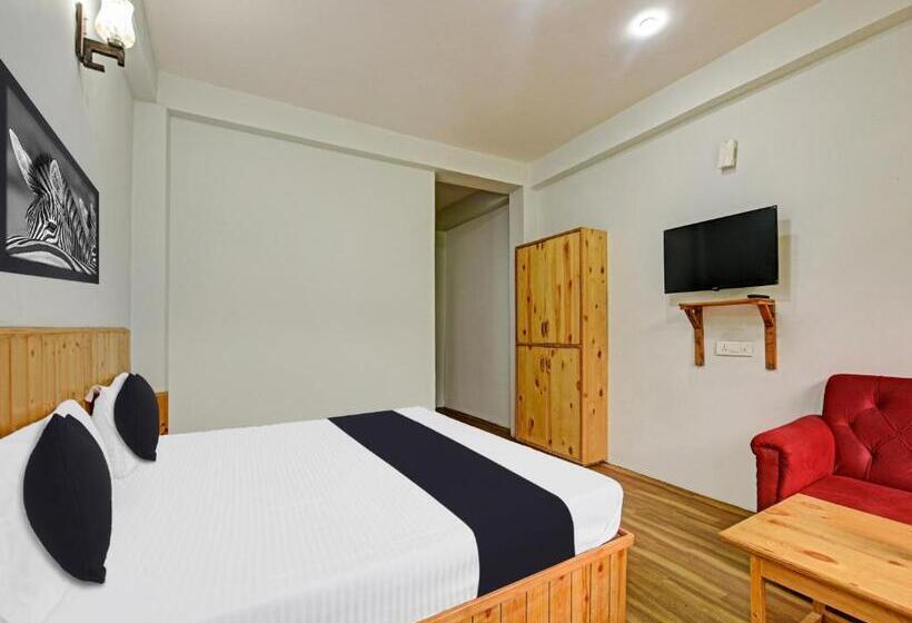 اتاق کلاسیک سه تخته, Super Hotel O Gauri Shankar
