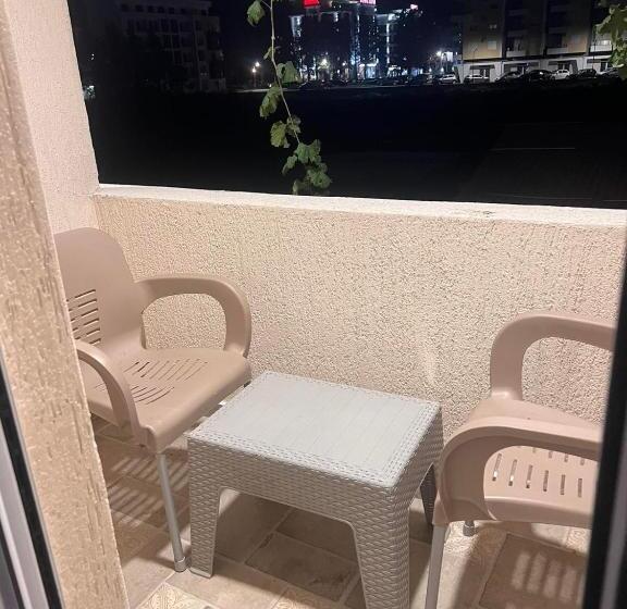 اتاق لوکس, Boci Rooms