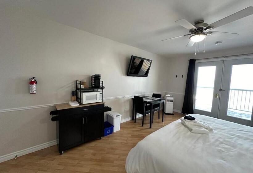 수피리어 스위트, Haileybury Lakehouse
