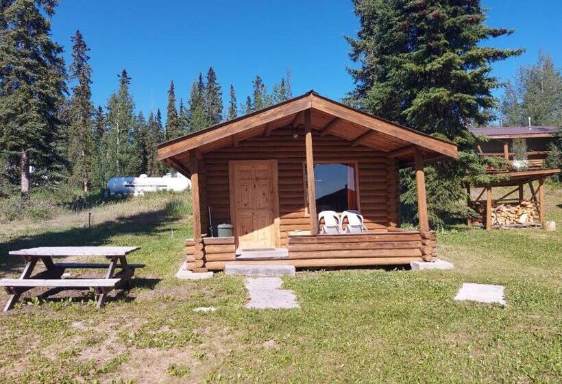 Standard studio with lake view, Escott Bay Resort