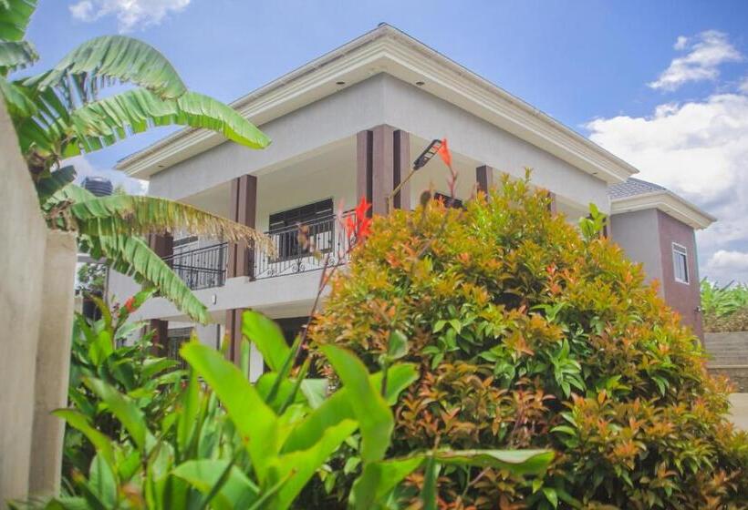 اتاق استاندارد, Fortpearls Homestay