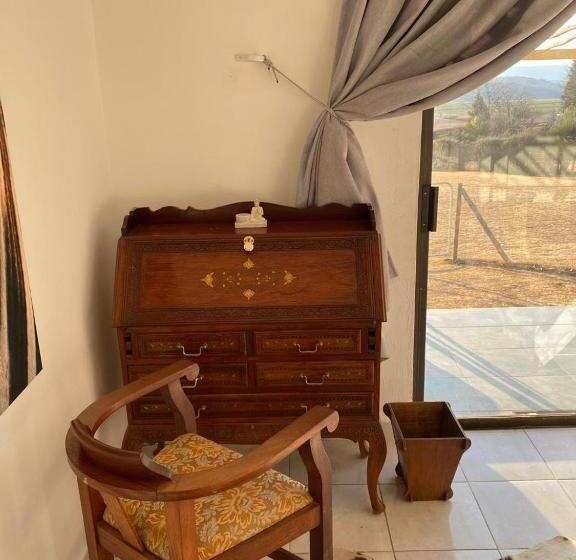 Номер Стандарт Вид на Горы, Sani Pass View Cottage