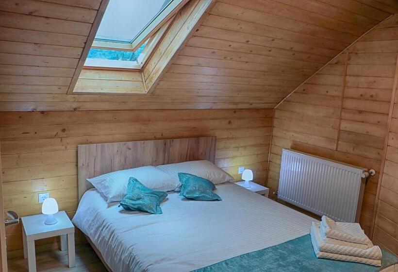 غرفة قياسية, Casa Camelia
