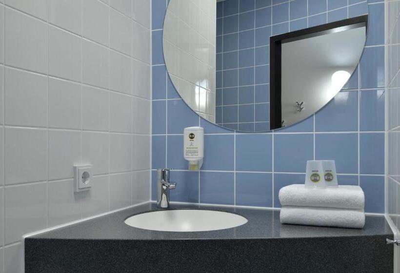 패밀리 룸, B&b Hotel Braunschweig City