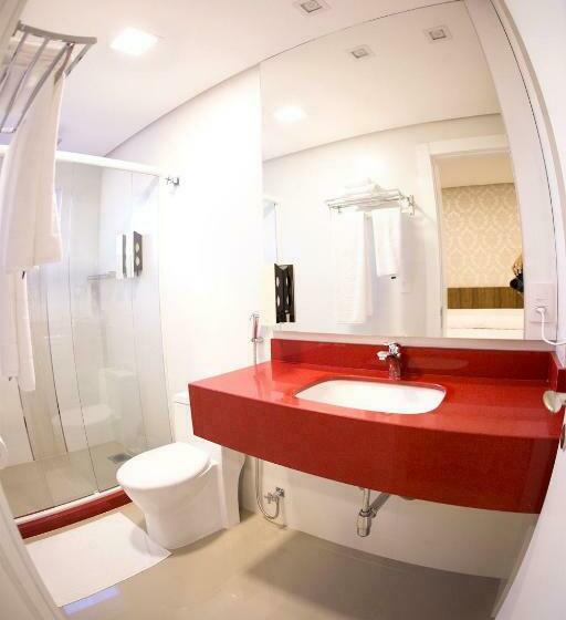 Номер Superior, Holiday & Business Hotel   Em Frente Ao Centro De Eventos E Arena Conda