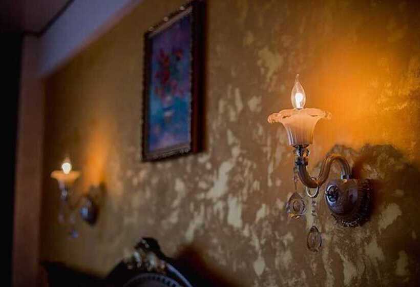 اتاق لوکس, Almar Luxury