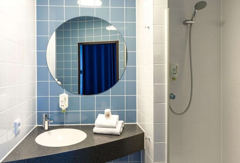 스탠다드 트리플 룸, B&b Hotel Braunschweig City