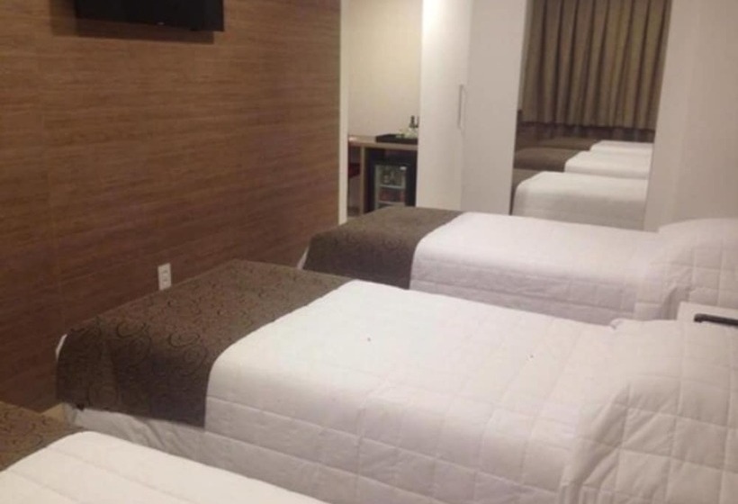 Трехместный Номер Superior, Holiday & Business Hotel   Em Frente Ao Centro De Eventos E Arena Conda