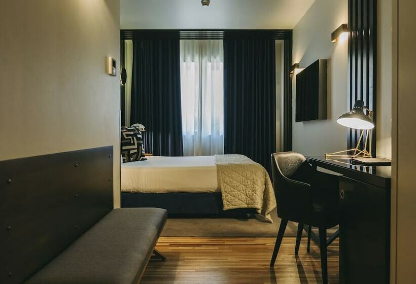 Quarto executivo, Torel Avantgarde