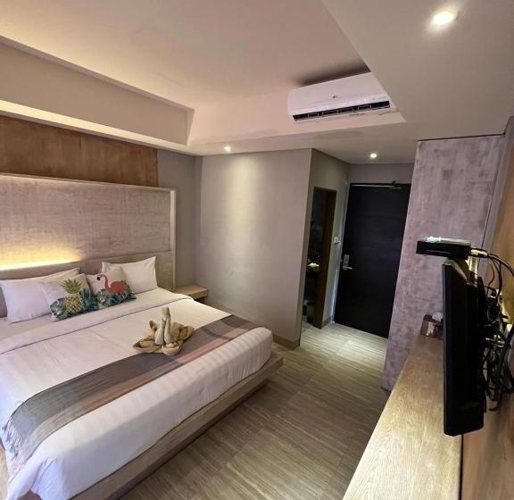 Номер Deluxe с Балконом, Locomotive Hotel And Spa By Eps