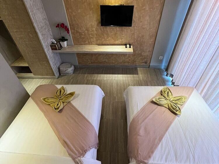 Номер Deluxe с Балконом, Locomotive Hotel And Spa By Eps