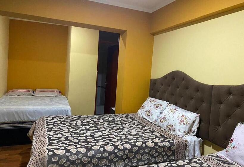 اتاق استاندارد سه نفره, Hostal Rosas Pampa