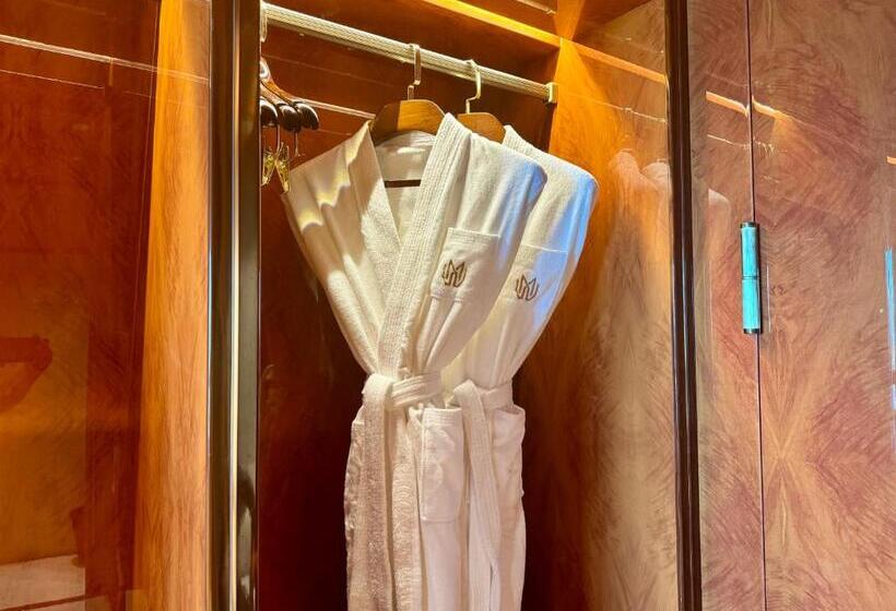 디럭스 룸, 珠海金湾毛林大酒店