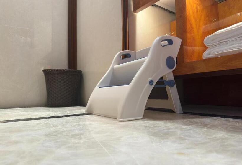패밀리 룸, 珠海金湾毛林大酒店