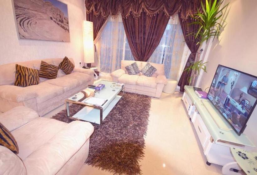 Апартаменты 2 Спальни, Leaders Plaza Mahboula