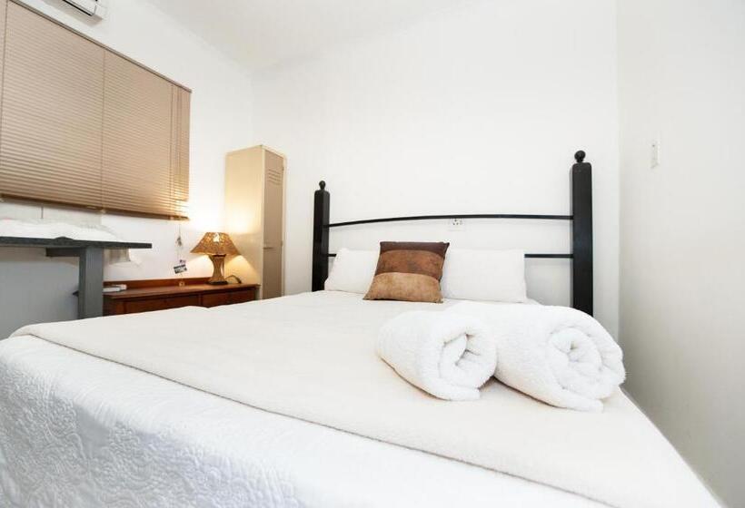 Номер Стандарт, Interlude Guest House