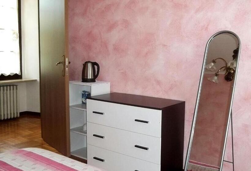 غرفة قياسية, B&b Dei Laghi