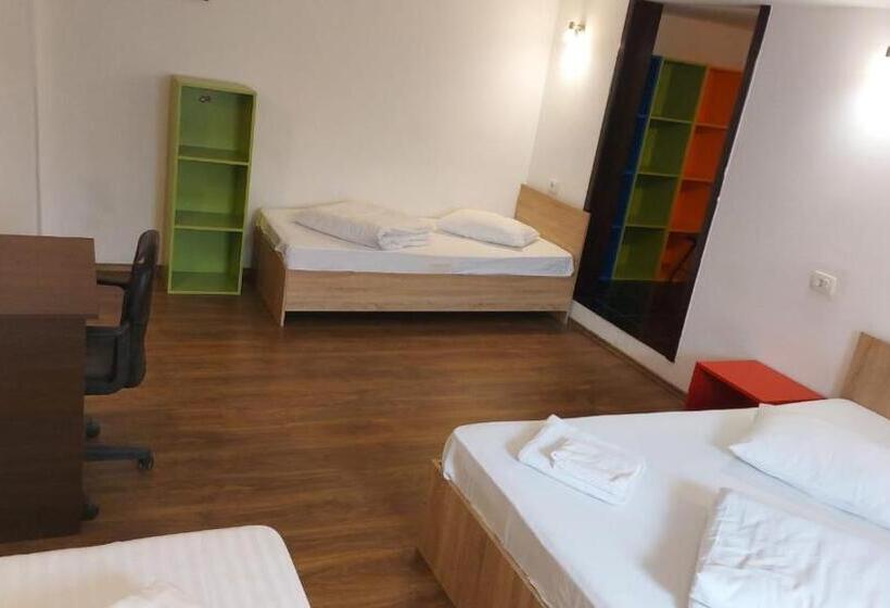 패밀리 룸 공용 욕실, Casa Adiță