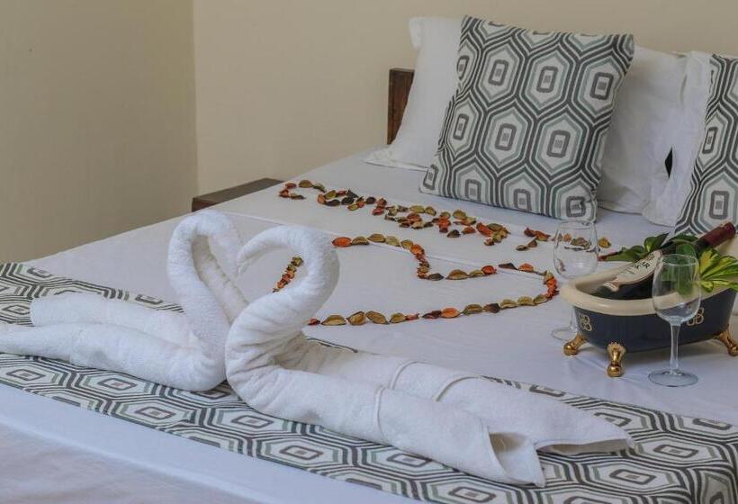 1 Bedroom Penthouse Apartment, Merry Villa Hotel & Apartments