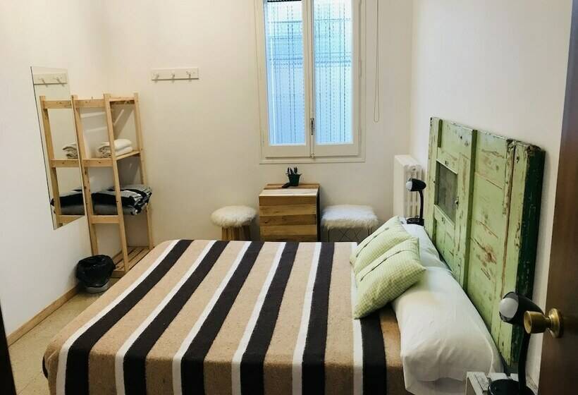 スタンダードルーム, Mucha Masia Hostel Rural Urba