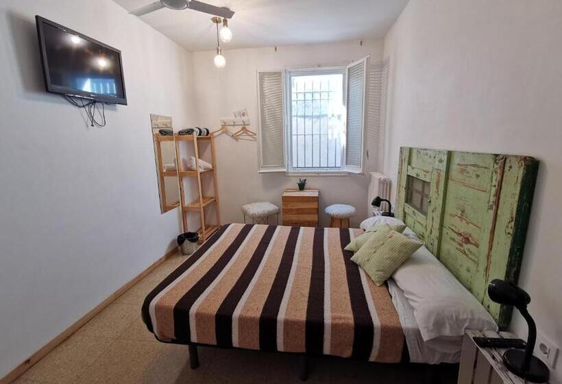 スタンダードルーム, Mucha Masia Hostel Rural Urba