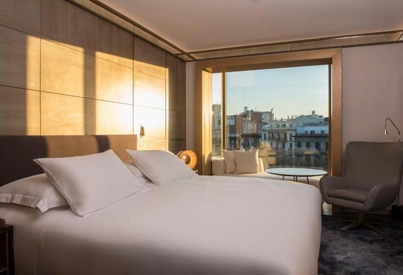 Номер Стандарт, Almanac Barcelona