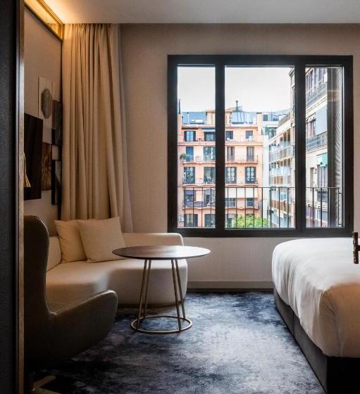 Семейный Номер, Almanac Barcelona