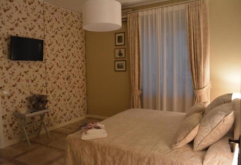 اتاق لوکس, Allaportaccanto Bed & Breakfast